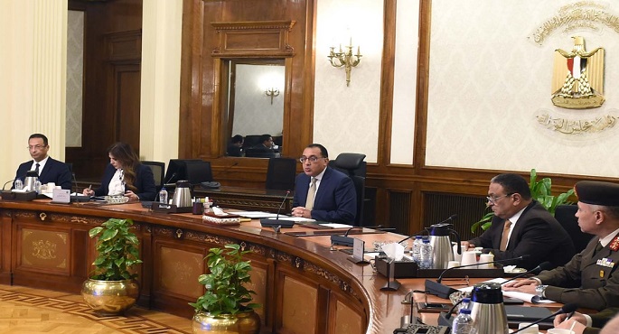 الحكومة تعلن عن مبادرة جديدة لدعم القطاعات الإنتاجية (الصناعة والزراعة)
