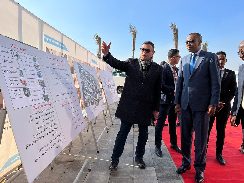 بالصور .. رئيس وزراء الصومال يزور العاصمة الإدارية ويشيد بما شاهده من مشروعات