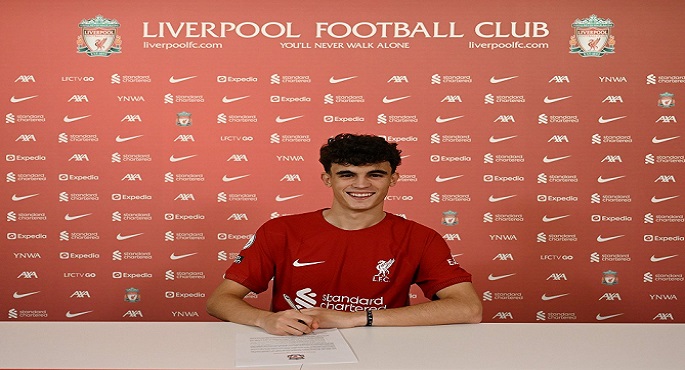 ليفربول يجديد عقد ستيفان بايتيتش لأجل طويل