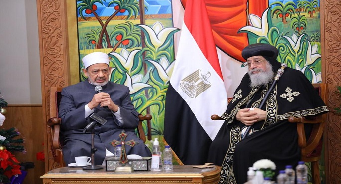 بالصور .. البابا تواضروس يستقبل فضيلة شيخ الأزهر للتهنئة بعيد الميلاد المجيد