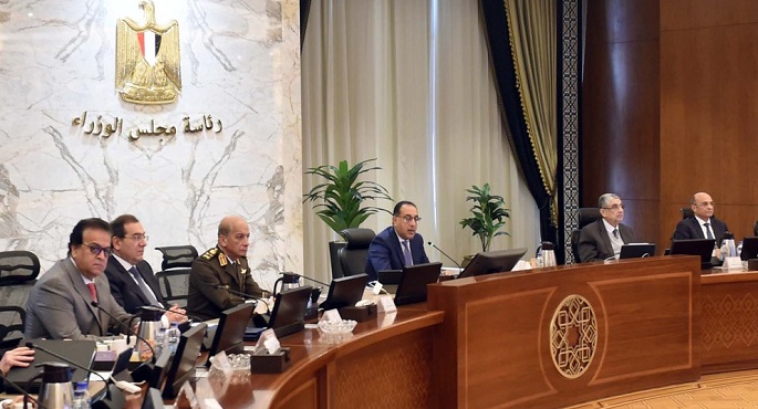 مدبولي: الدولة المصرية تتحرك بكل قوة لتقليل الفجوة الدولارية