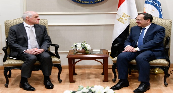 وزير البترول يبحث مع سفير أستراليا سبل تعزيز التعاون في مجالات التعدين والغاز