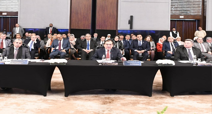 الملا: تنفيذ أكثر من 70 مشروعًا رقميًا بقطاع البترول