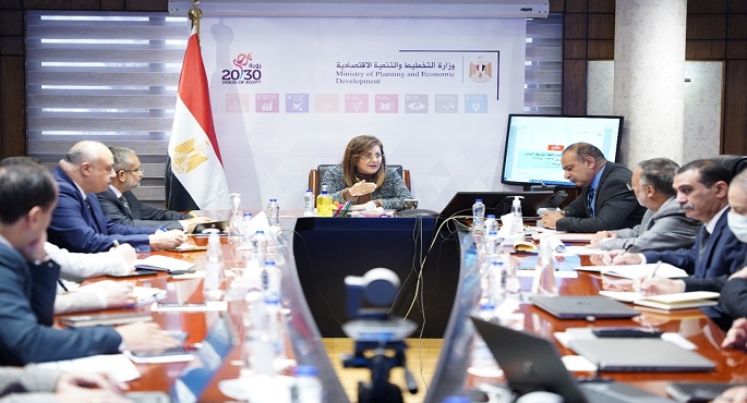 وزيرة التخطيط والتنمية الاقتصادية تعقد اجتماعًا لوضع ملامح خطة 23/2024