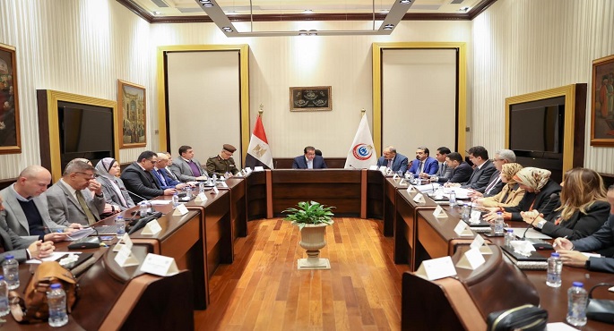 وزير الصحة يوجه بتكثيف المرور الدوري على مراكز وبنوك الدم للتأكد من استيفائها للاشتراطات ومعايير مكافحة العدوى