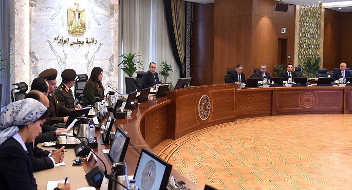 بالصور.. رئيس الوزراء يتابع الموقف التنفيذي لمشروعات التحول الرقمي بالعاصمة الإدارية الجديدة