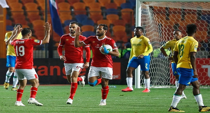 الأهلي يعلن الموافقة على حضور 10 آلاف مشجع في لقاء صنداونز الجنوب إفريقي