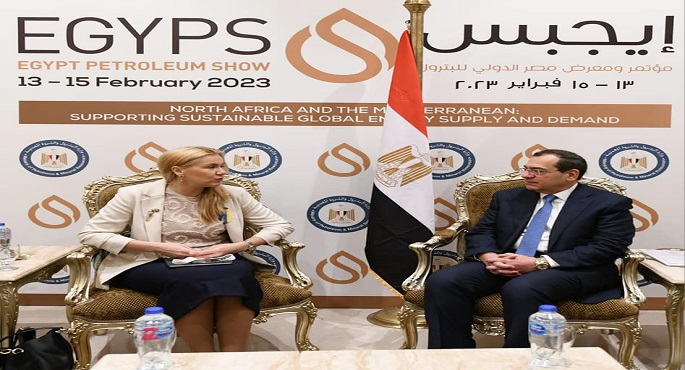الملا يبحث مع مفوضة الطاقة والمناخ الأوروبية خطط التوسع فى استكشاف وتنمية الغاز الطبيعي