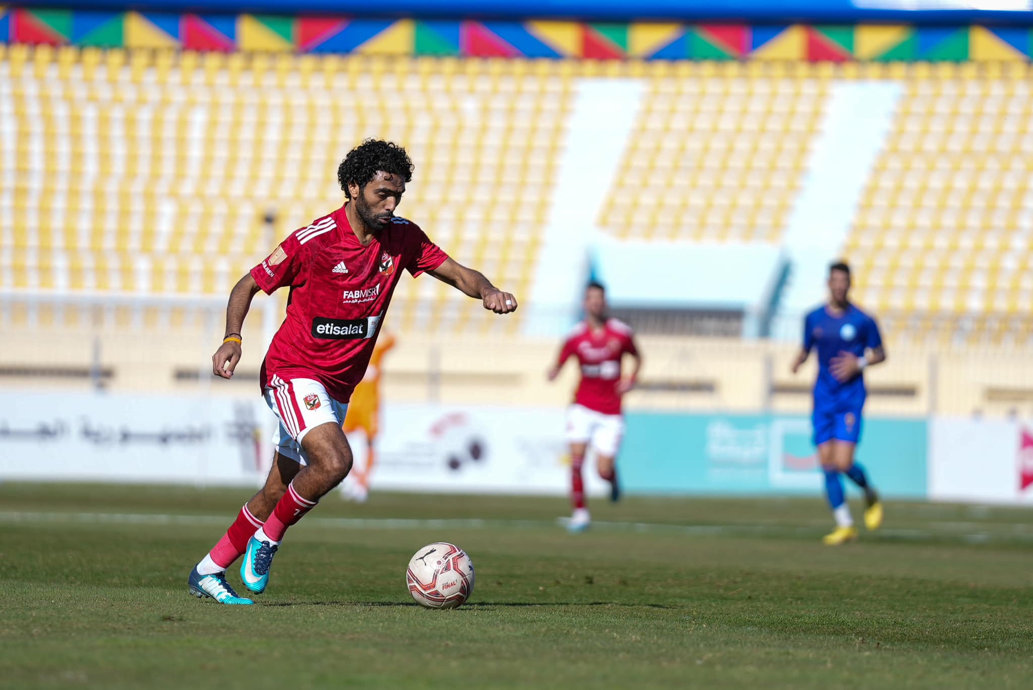 حسين الشحات يحصد جائزة أفضل لاعب بمباراة الأهلي وأسوان بالدوري