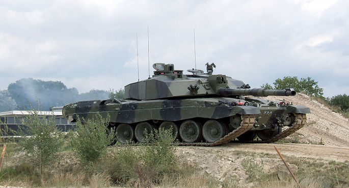 الدفاع البريطانية: الجنود الأوكرانيون يحرزون تقدما في إتقان استخدام دبابات تشالنجر 2