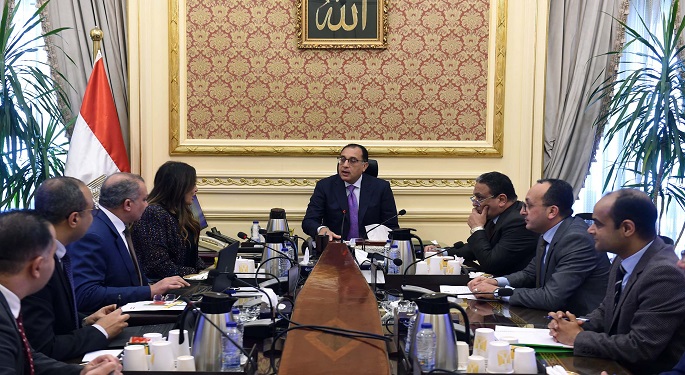 رئيس الوزراء يتابع الموقف التنفيذي لعدد من مشروعات التطوير العمراني بالمحافظات