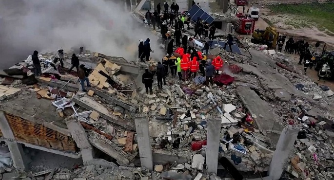ارتفاع حصيلة ضحايا زلزال تركيا إلى 41 ألفًا و156 شخصًا
