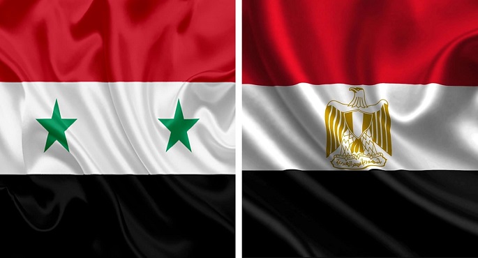 وصول سفينة إمداد تابعة للقوات البحرية المصرية محملة بمئات الأطنان من المساعدات لميناء اللاذقية السوري