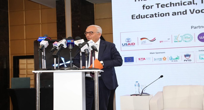 تحت شعار “ارسم مستقبلك”.. وزير التربية والتعليم يشارك في فعاليات الدورة الثانية لمعرض (Edu Tech Egypt)