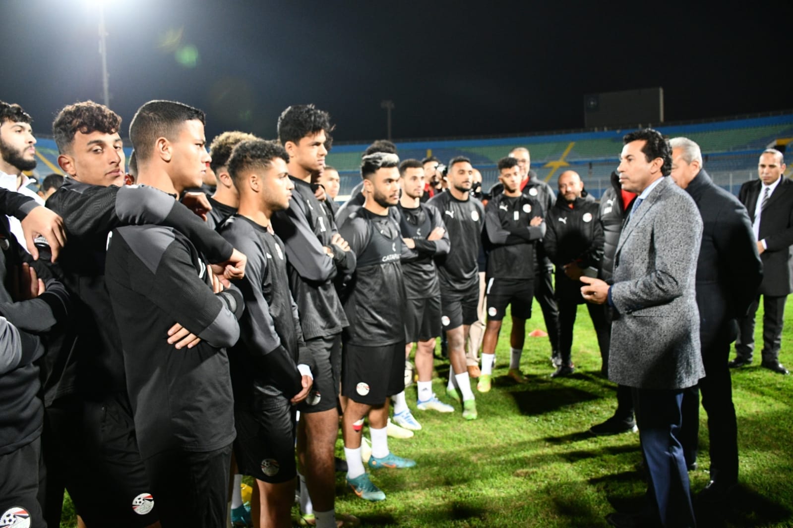 وزير الرياضة يشهد مران المنتخب الأوليمبي استعدادًا لمباراتي زامبيا بالتصفيات الإفريقية المؤهلة للأولمبياد