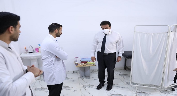 بالصور.. وزير الصحة يتفقد وحدة صحة الأسرة أبورواش ويشدد على اتخاذ الإجراءات القانونية حيال المقصرين