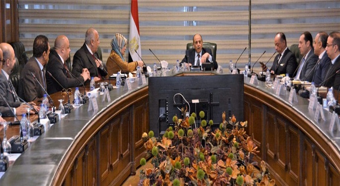 وزير الطيران يبحث مع الشركات الخاصة آليات تعزيز دور القطاع الخاص بمنظومة النقل الجوي
