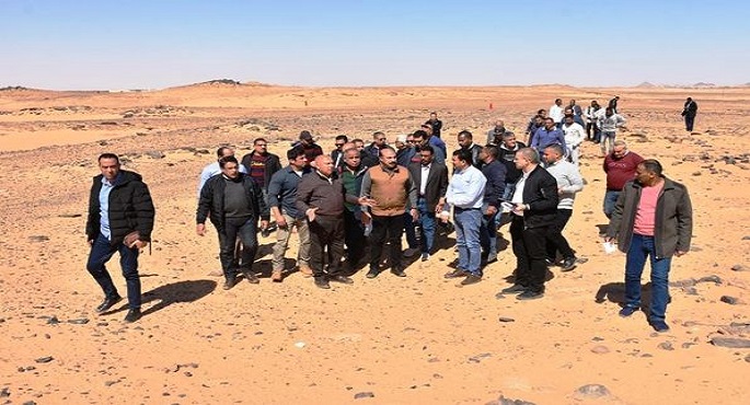 بالصور.. وزير النقل يتابع معدلات تنفيذ مشروع الخط الثاني للقطار الكهربائي السريع