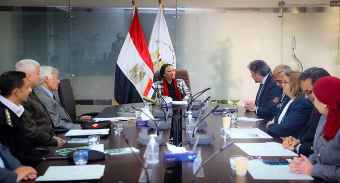 بالصور.. وزيرة البيئة تستعرض مخرجات تنفيذ الاستراتيجية الوطنية للمخلفات البلدية الصلبة