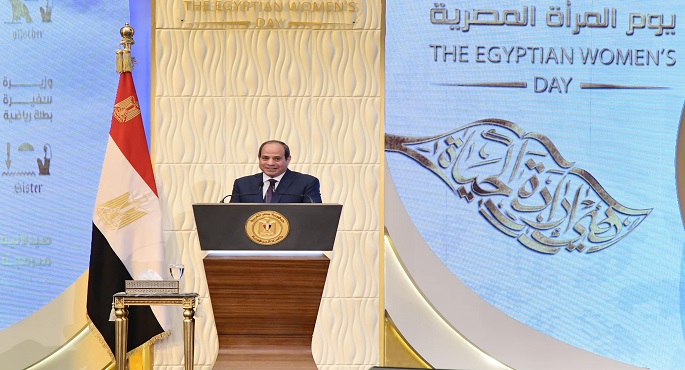 بدعم الرئيس السيسي.. إرادة المرأة المصرية تتحدى أزمات الحياة