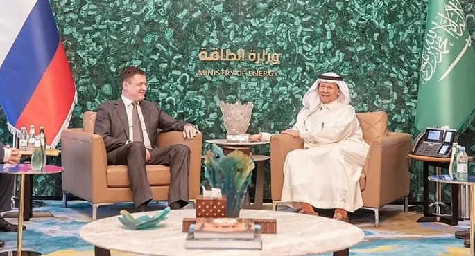 السعودية وروسيا تؤكدان التزامهما بقرار “أوبك بلس” بخفض الإنتاج حتى نهاية 2023