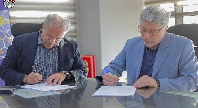 اتحاد الكرة يعلن رسميا تعيين البرتغالي فيتور بيريرا رئيسا للجنة الحكام