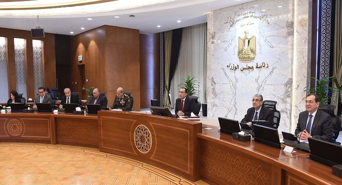 مجلس الوزراء يبدأ اجتماعه الأسبوعي لبحث عدد من الملفات المهمة