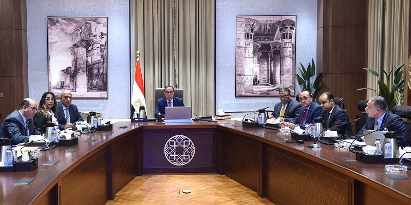 بالصور .. رئيس الوزراء يتابع نتائج أعمال الشركة القابضة للصناعات الكيماوية وشركاتها التابعة