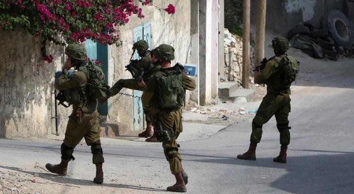 الاحتلال الإسرائيلي يُصادر فرحة الفلسطينيين برمضان بنزع زينة الشهر الكريم من القدس