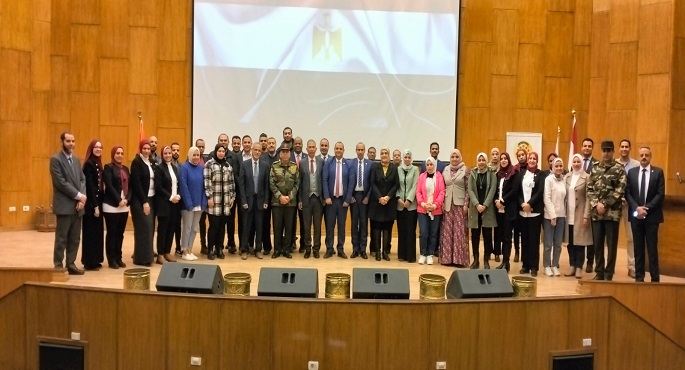 القوات المسلحة تنظم دورة تدريبية للعناصر الحكومية العاملة بمراكز سيطرة الشبكة الوطنية بعدد من المحافظات
