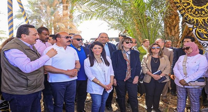 بالصور.. وزيرة التعاون الدولي ووفد الأمم المتحدة يتفقدون مشروع تعزيز المرونة المناخية والأمن الغذائي بقرية الكاجوج
