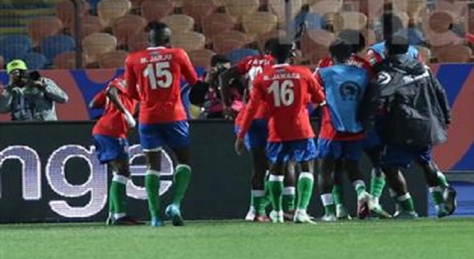 جامبيا تُطيح بنيجيريا وتضرب موعدا مع السنغال في نهائي إفريقيا للشباب