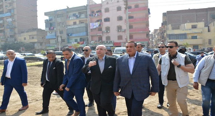 بالصور .. وزير التنمية المحلية ومحافظ بنى سويف يتابعان الموقف التنفيذي لإنشاء سوق الدهشورى