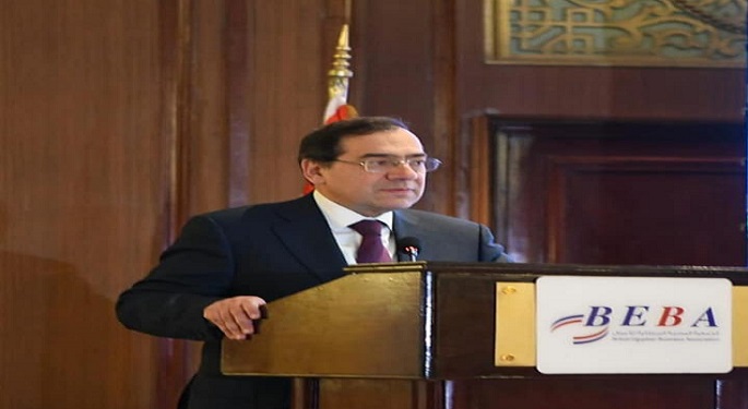 وزير البترول يعلن قرب إقرار قانون يتضمن حوافز لإنتاج الهيدروجين الأخضر ومشتقاته