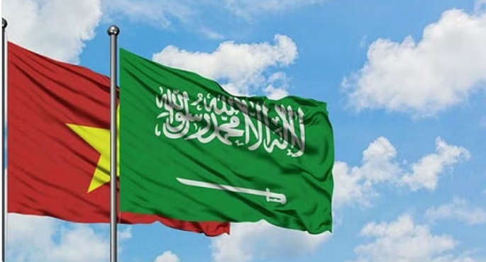 فيتنام والسعودية تبحثان سبل تعزيز العلاقات الثنائية