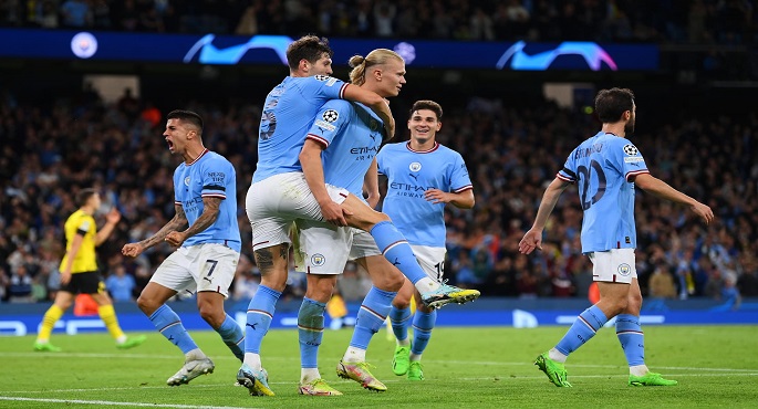 مانشستر سيتي ضيفًا على إيفرتون لتعزيز صدارة الدوري الإنجليزي
