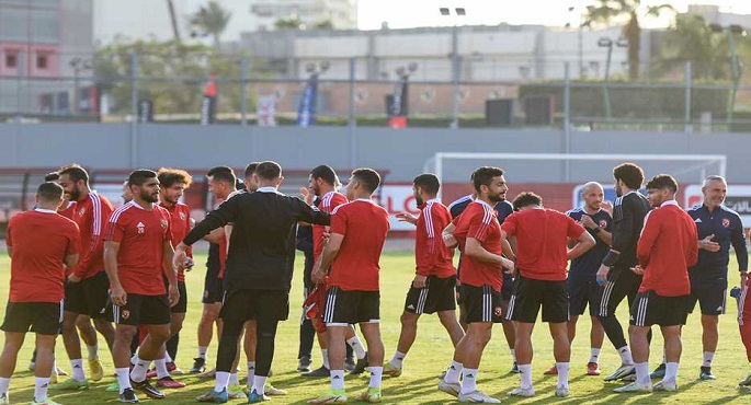 الأهلي يختتم تدريباته اليوم استعدادا لمواجهة الترجي التونسي