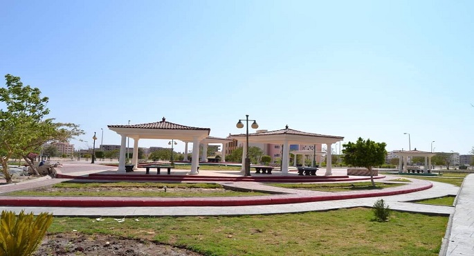 بالصور.. وزير الإسكان يتابع ما يتم تنفيذه من مشروعات بمدينة أسيوط الجديدة