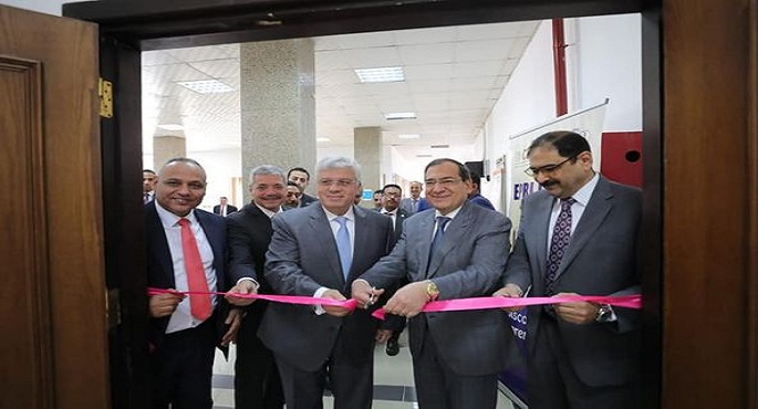 بالصور ..وزيرا البترول والتعليم العالي يرأسان اجتماع مجلس إدارة معهد بحوث البترول