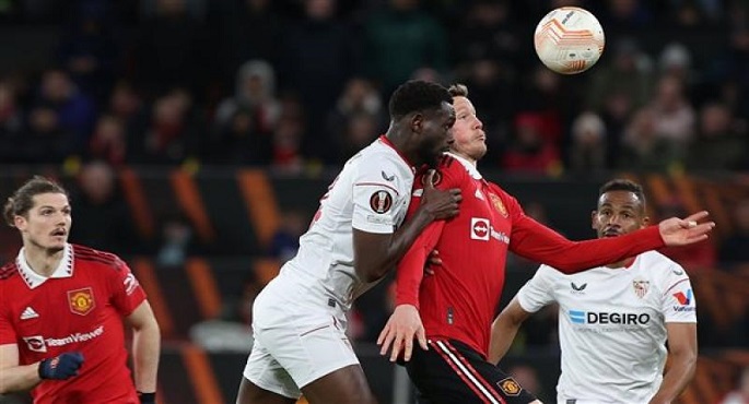 تعادل مانشستر يونايتد مع إشبيلية 2-2 في الدوري الأوروبي