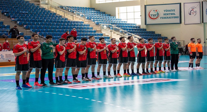 المنتخب الوطني يفوز على نظيره اليوناني بنتيجة 36 / 20 في منافسات البحر المتوسط لناشئي اليد