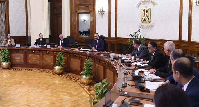 بالصور.. رئيس الوزراء يبحث الآليات المقترحة لتعزيز التبادل التجاري بين مصر والقارة الأفريقية