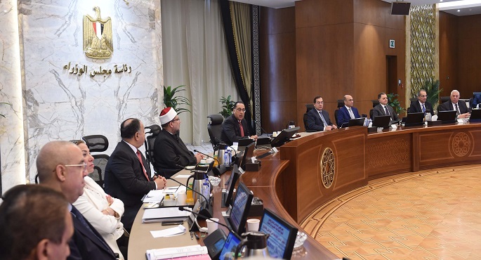 بالصور.. خلال اجتماع الحكومة اليوم.. مدبولي: مؤسسات الدولة تحركت منذ اليوم الأول للأزمة بالسودان لتسهيل عودة المصريين