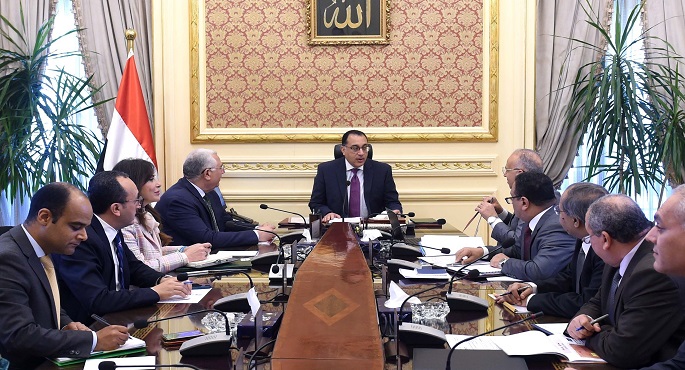 بالصور.. رئيس الوزراء يتابع الموقف التنفيذي لحصر وتصنيف التربة بالمناطق المستهدفة لتنفيذ مشروعات التنمية الزراعية