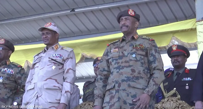 المبعوث الأممي إلى السودان : البرهان وحميدتي رشحا ممثلين عنهما للتفاوض