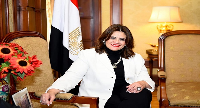 الهجرة تنشر إرشادات التحويلات المالية وتدبير النقد الأجنبي للطلاب المصريين الدارسين بالخارج