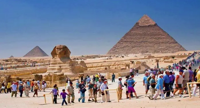 El País الإسبانية : مصر الوجهة السياحية الأفضل للعائلات لقضاء العطلات