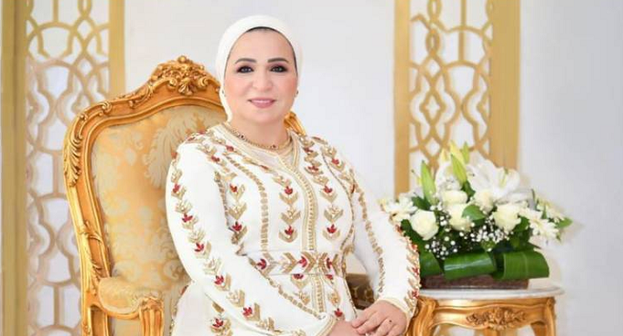 قرينة الرئيس السيسي تدعو إلى التحلي بالمسئولية المشتركة تجاه ثرواتنا الطبيعية