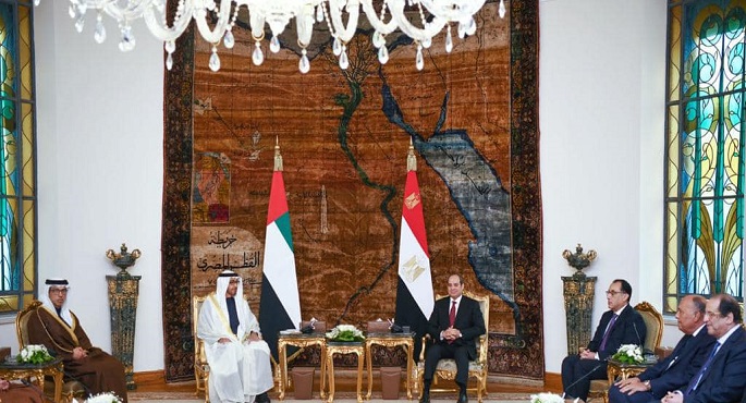 بالفيديو والصور.. الرئيس السيسي يبحث مع نظيره الإماراتي بن زايد تطوير التعاون المشترك بين البلدين