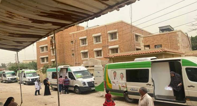 حياة كريمة.. الصحة تطلق قافلة طبية إلى الشرقية